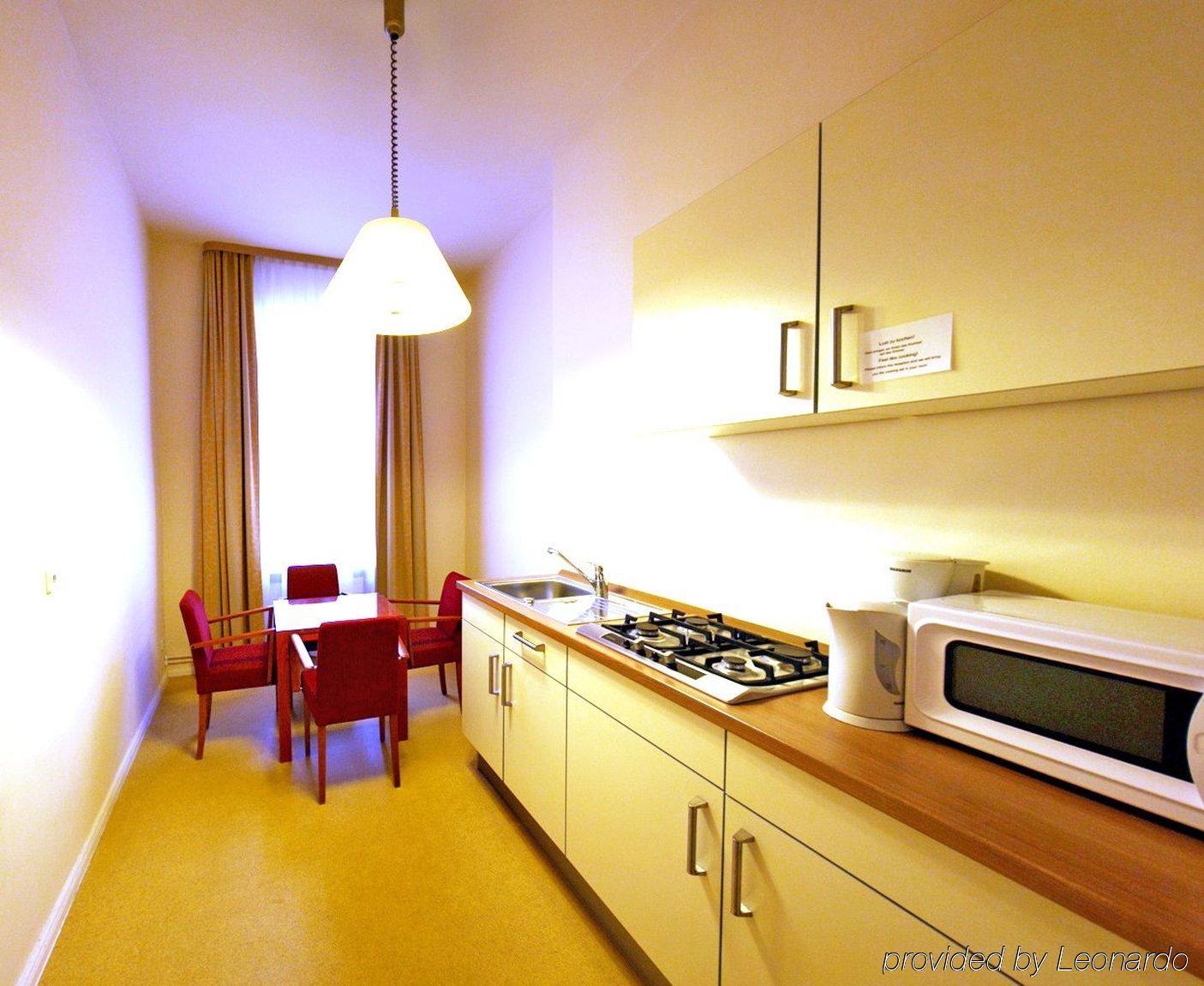 ซาเรนโฮฟ เบอร์ลิน เปรนสเลอเออร์ แบร์ก Hotel ภายนอก รูปภาพ