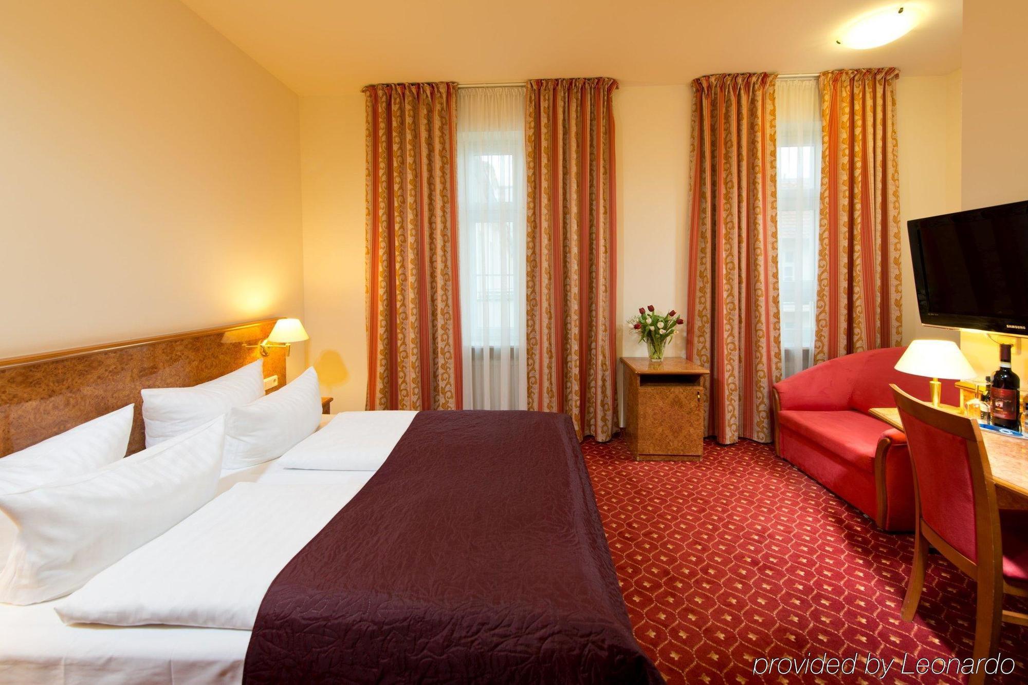 ซาเรนโฮฟ เบอร์ลิน เปรนสเลอเออร์ แบร์ก Hotel ภายนอก รูปภาพ