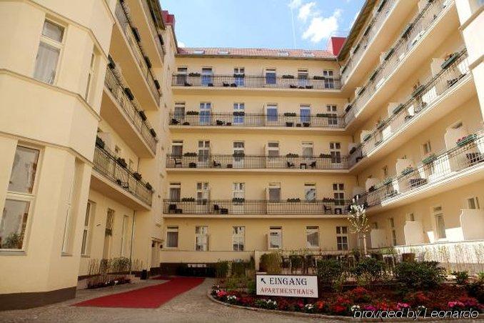 ซาเรนโฮฟ เบอร์ลิน เปรนสเลอเออร์ แบร์ก Hotel ภายนอก รูปภาพ