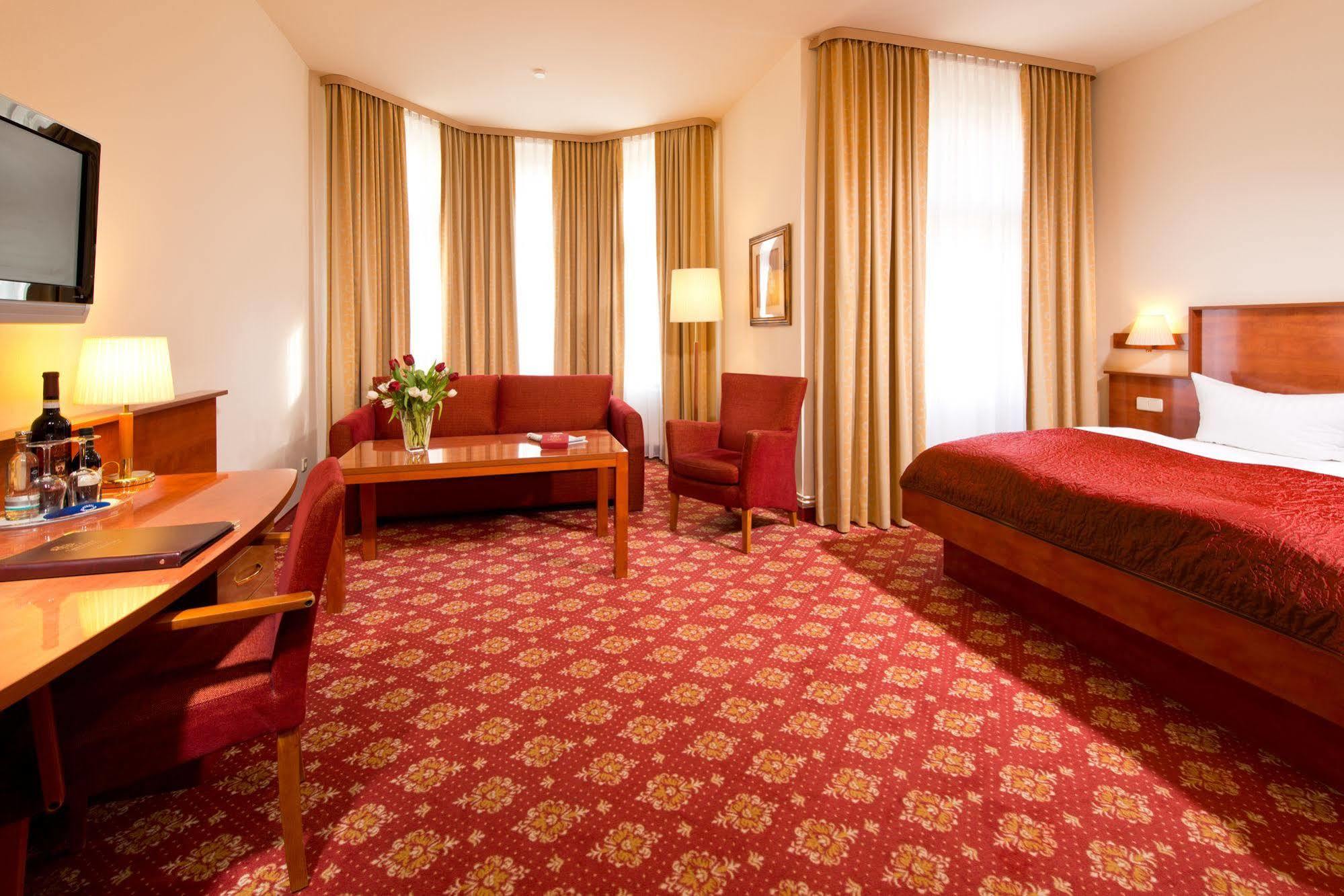 ซาเรนโฮฟ เบอร์ลิน เปรนสเลอเออร์ แบร์ก Hotel ภายนอก รูปภาพ
